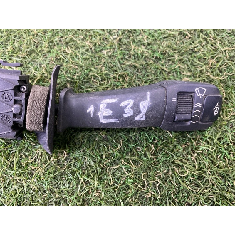 Перемикач двірників (електрика) BMW 7-series E38 1996 M60B40 61318352171