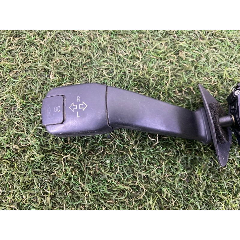 Переключатель поворотов (электрика) BMW 5-series E39 61318352172