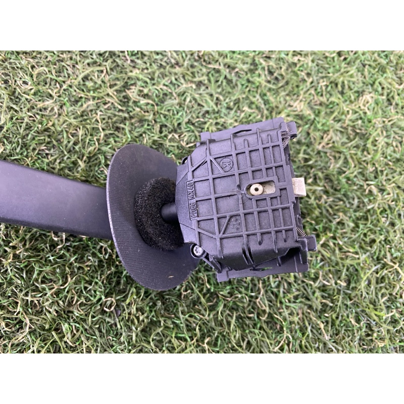 Переключатель поворотов (электрика) BMW 5-series E39 61318352172