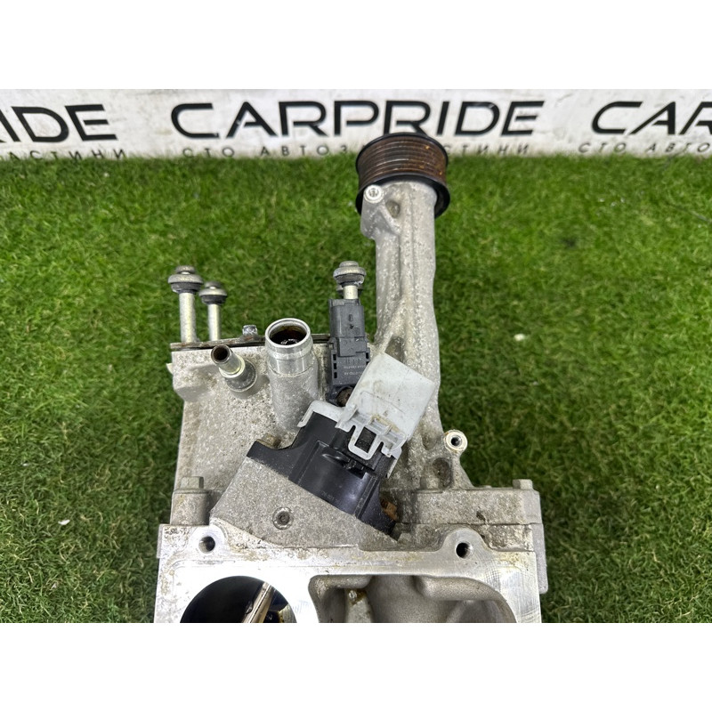 Компрессор ДВС (впускная система) LAND ROVER Range Rover L405 2016 5.0 LR088998