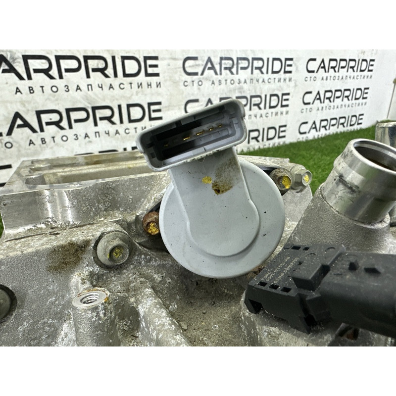 Компрессор ДВС (впускная система) LAND ROVER Range Rover L405 2016 5.0 LR088998