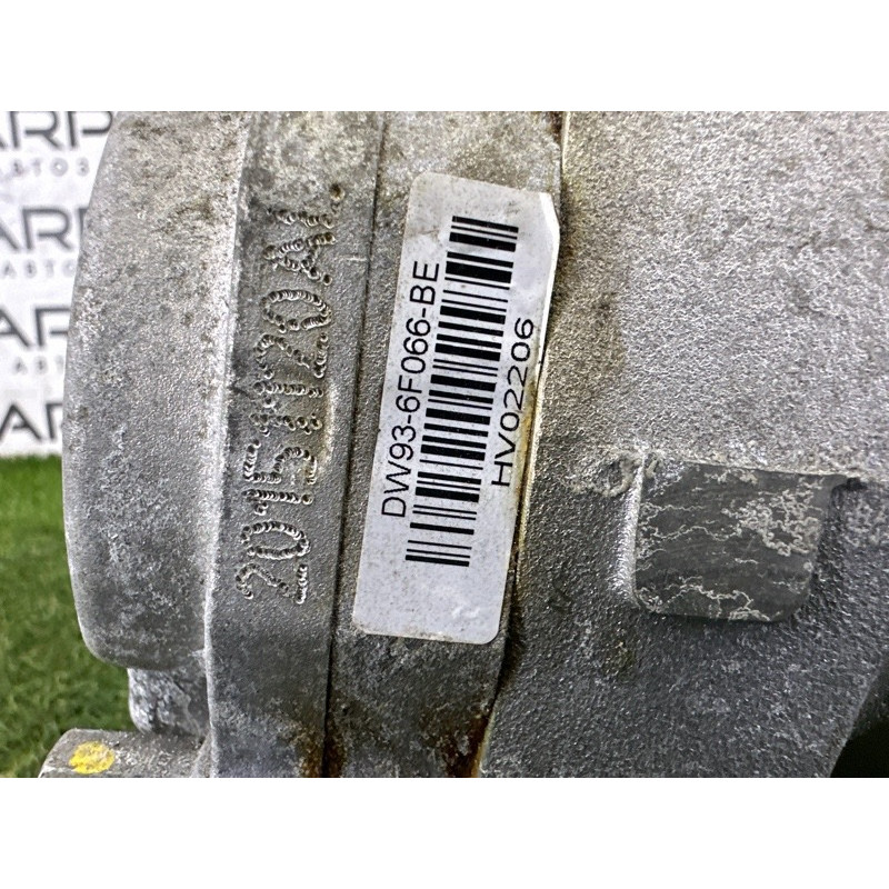 Компрессор ДВС (впускная система) LAND ROVER Range Rover L405 2016 5.0 LR088998