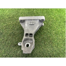 Кронштейн подушки двигателя