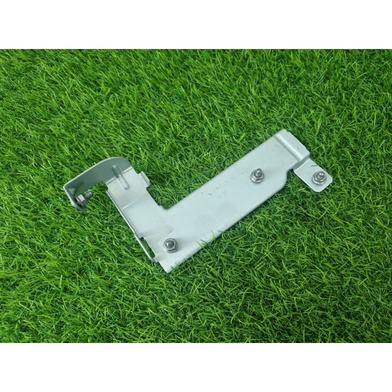 Кронштейн звукового сигнала (кузов и элементы) Mercedes-Benz EQB 350 X243 2022 A2435454500