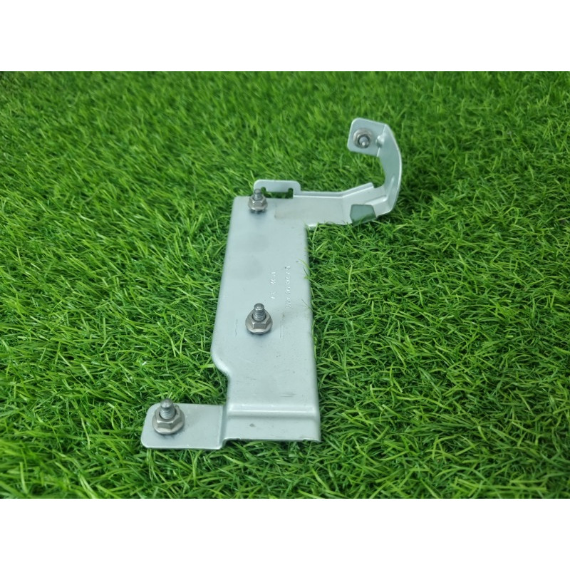 Кронштейн звукового сигнала (кузов и элементы) Mercedes-Benz EQB 350 X243 2022 A2435454500