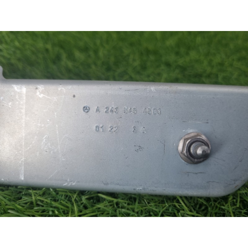 Кронштейн звукового сигнала (кузов и элементы) Mercedes-Benz EQB 350 X243 2022 A2435454500