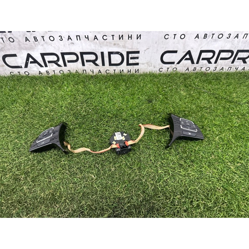 Кнопки руля (электрика / кнопки) Volkswagen Touareg NF 2011 3.6 7P6959537