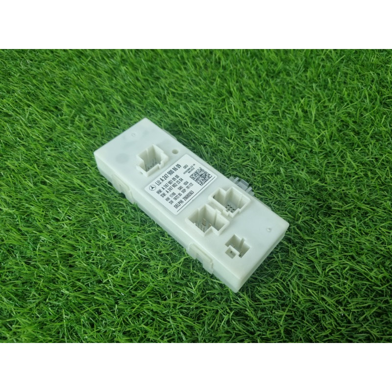 Блок управления крышки багажника (электрика / блоки управления) Mercedes-Benz EQB 350 X243 2022 A2479008609