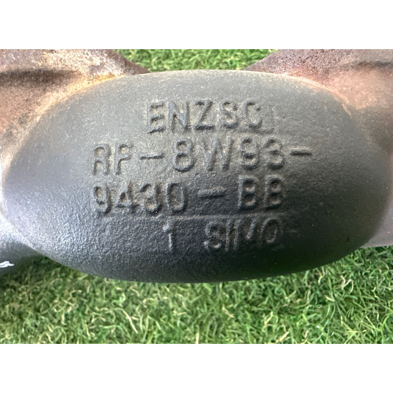 Коллектор выпускной (выпускная система) LAND ROVER Range Rover L405 2016 5.0 LR035108