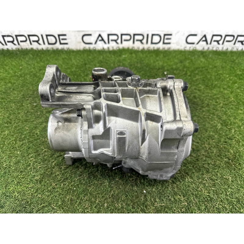 Раздаточная коробка (трансмиссия) LAND ROVER Range Rover Evoque L538 2016 2.0 LR051076