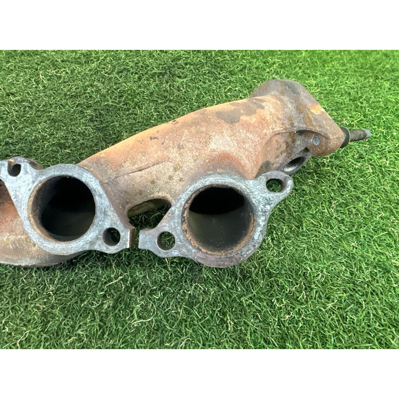 Коллектор выпускной (выпускная система) LAND ROVER Range Rover L405 2016 5.0 LR035109