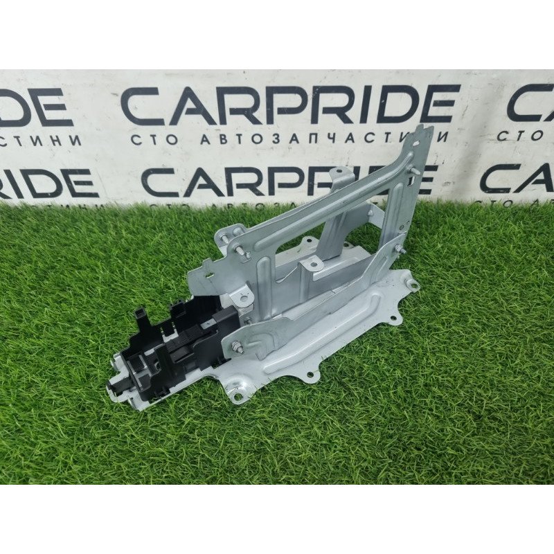 Кронштейн блока управления (кузов и элементы) Mercedes-Benz EQB 350 X243 2022 A2435450700