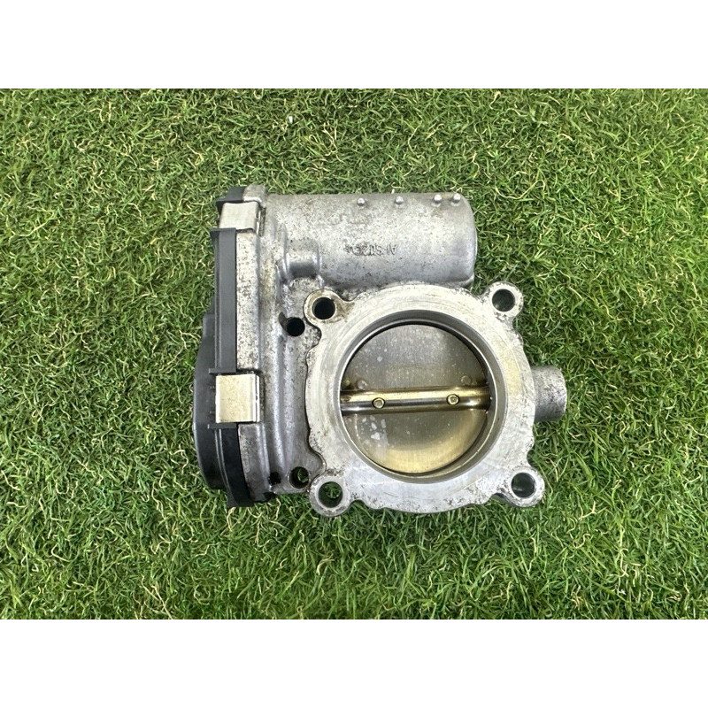 Дроссельная заслонка (электрика двигателя) LAND ROVER Range Rover Evoque L538 2016 2.0 LR049646