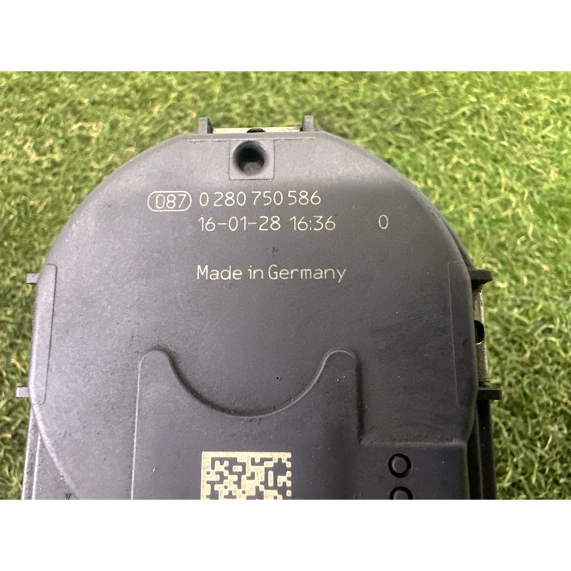 Дроссельная заслонка (электрика двигателя) LAND ROVER Range Rover Evoque L538 2016 2.0 LR049646