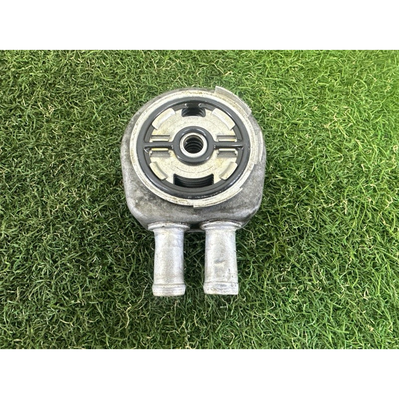 Теплообменник масляного фильтра (двигатель и элементы) LAND ROVER Range Rover Evoque L538 2016 2.0 LR025515