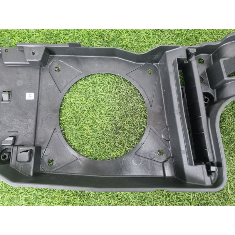 Кронштейн усилителя звука (кузов и элементы) Mercedes-Benz EQB 350 X243 2022 A2435459100