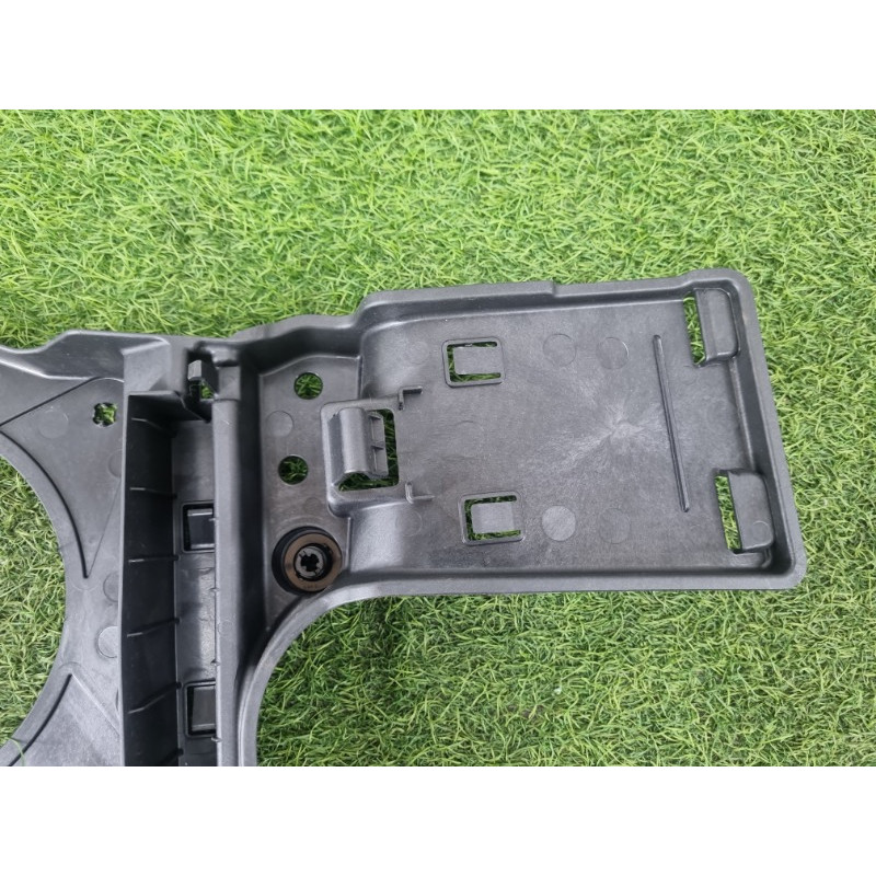 Кронштейн усилителя звука (кузов и элементы) Mercedes-Benz EQB 350 X243 2022 A2435459100