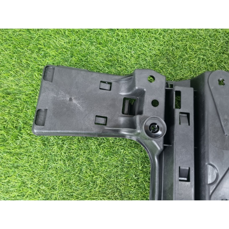 Кронштейн усилителя звука (кузов и элементы) Mercedes-Benz EQB 350 X243 2022 A2435459100