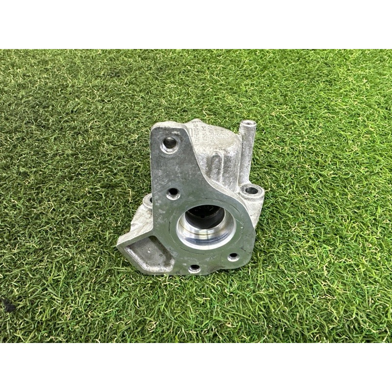 Кронштейн ТНВД (кронштейны двигателя) LAND ROVER Range Rover Evoque L538 2016 2.0 LR035936