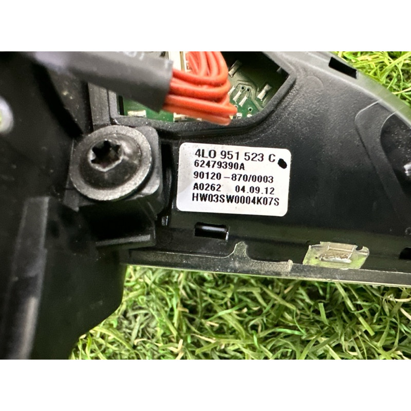 Кнопки руля (электрика / кнопки) AUDI A4 B8 2013 2.0 TFSI 4L0951523CXHA