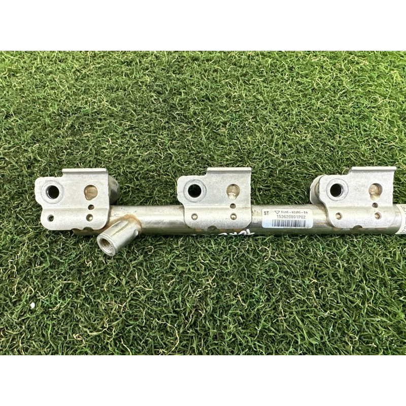 Топливная рампа (топливная система) LAND ROVER Range Rover Evoque L538 2016 2.0 LR054874