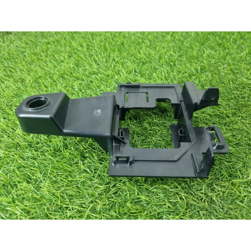 Кронштейн датчика слепых зон (кузов и элементы) Mercedes-Benz EQB 350 X243 2022 A2478214200