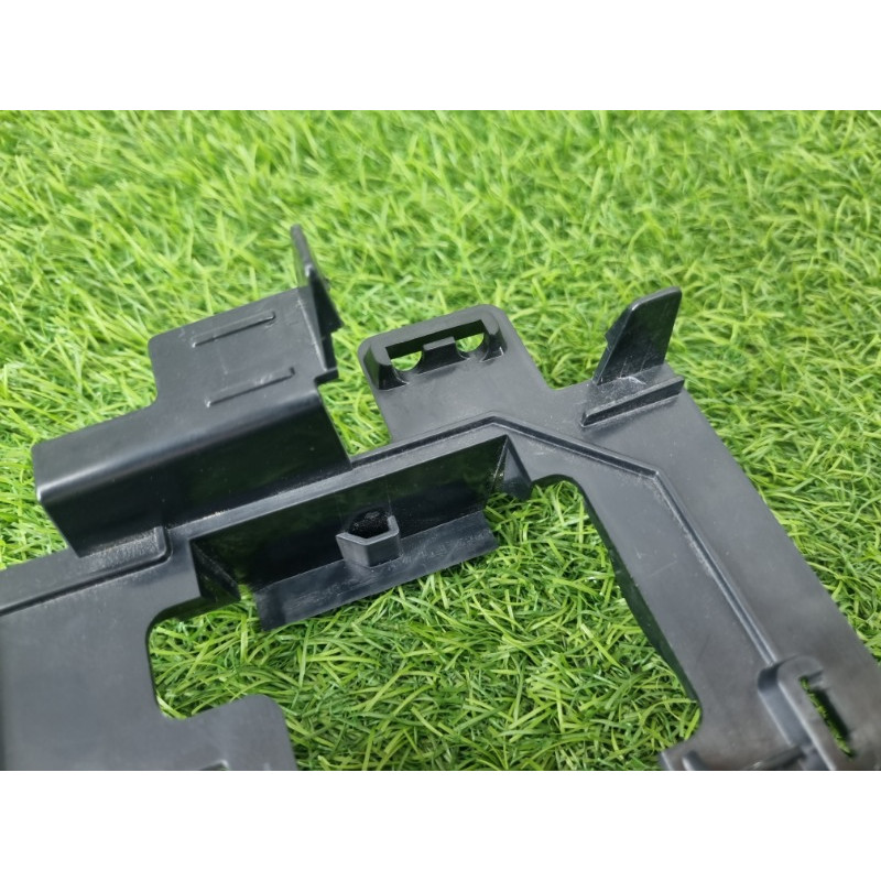 Кронштейн датчика слепых зон (кузов и элементы) Mercedes-Benz EQB 350 X243 2022 A2478214200