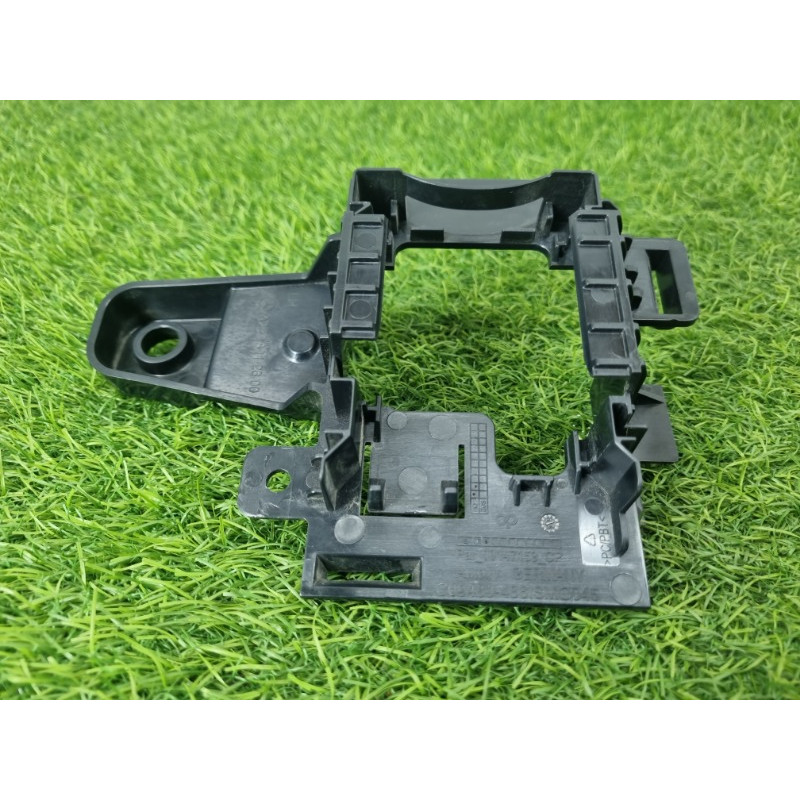 Кронштейн датчика слепых зон (кузов и элементы) Mercedes-Benz EQB 350 X243 2022 A2478214200