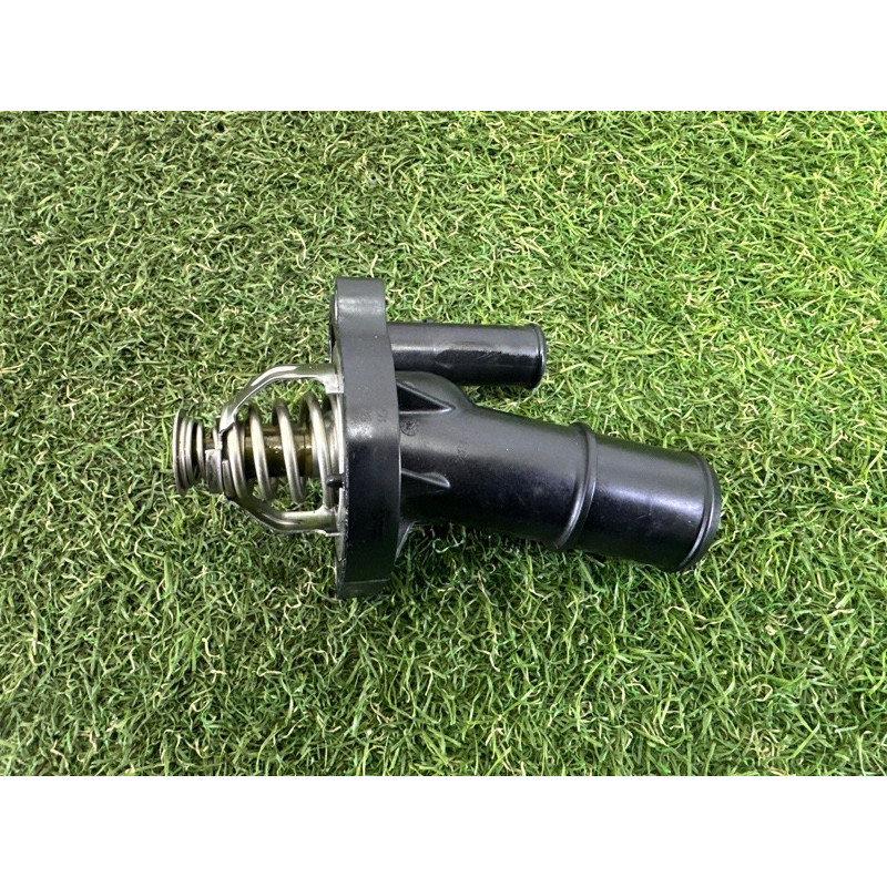 Термостат (система охлаждения) LAND ROVER Range Rover Evoque L538 2016 2.0 LR027158