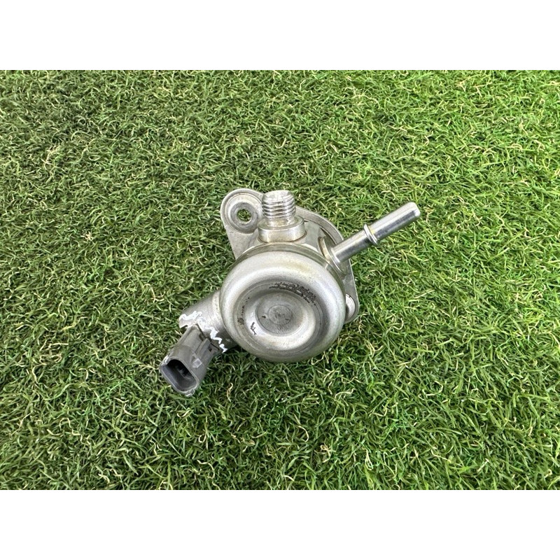 ТНВД (топливная система) LAND ROVER Range Rover Evoque L538 2016 2.0 LR025599