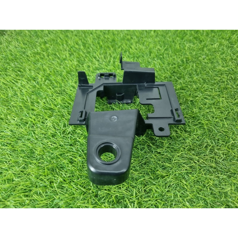 Кронштейн датчика слепых зон (кузов и элементы) Mercedes-Benz EQB 350 X243 2022 A2478212400