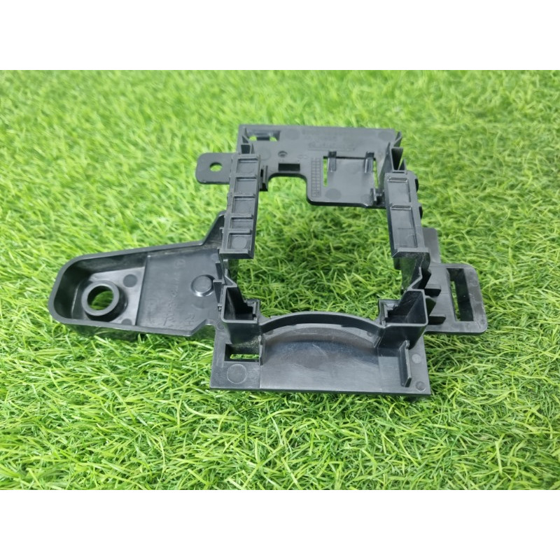 Кронштейн датчика слепых зон (кузов и элементы) Mercedes-Benz EQB 350 X243 2022 A2478212400