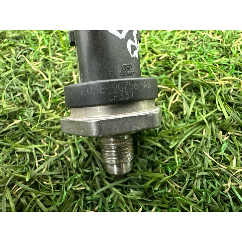 Датчик тиску пального (электрика / датчики) LAND ROVER Range Rover Evoque L538 2016 2.0 LR065516