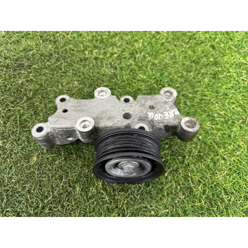 Кронштейн генератора (кронштейны двигателя) LAND ROVER Range Rover Evoque L538 2016 2.0 LR056659