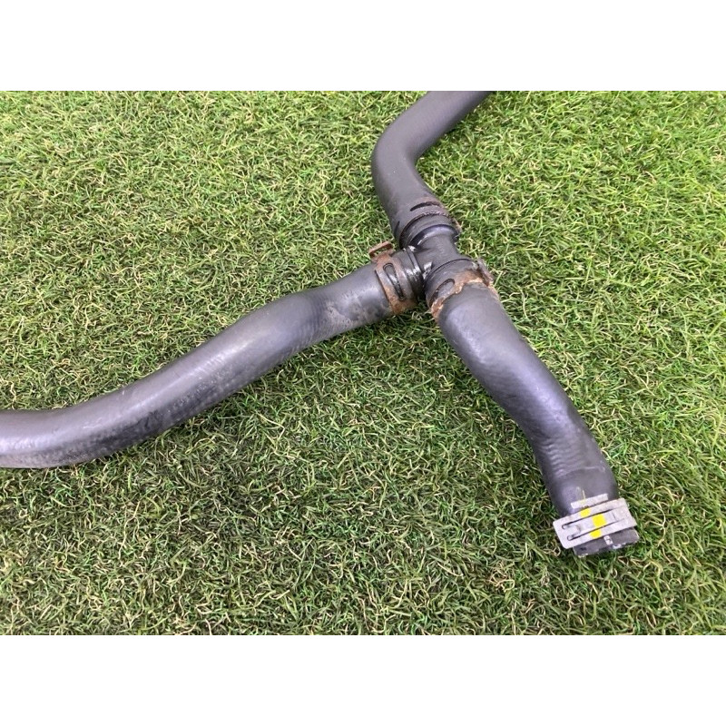 Патрубок (система охлаждения) LAND ROVER Range Rover L405 2016 5.0 LR034628