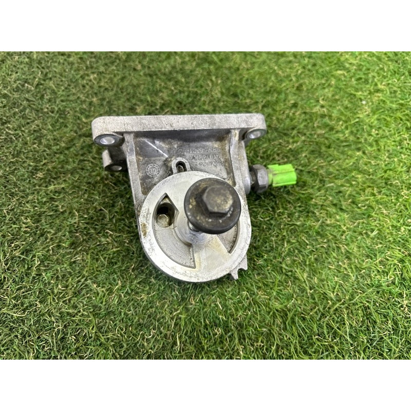 Кронштейн масляного фильтра (кронштейны двигателя) LAND ROVER Range Rover Evoque L538 2016 2.0 LR030369