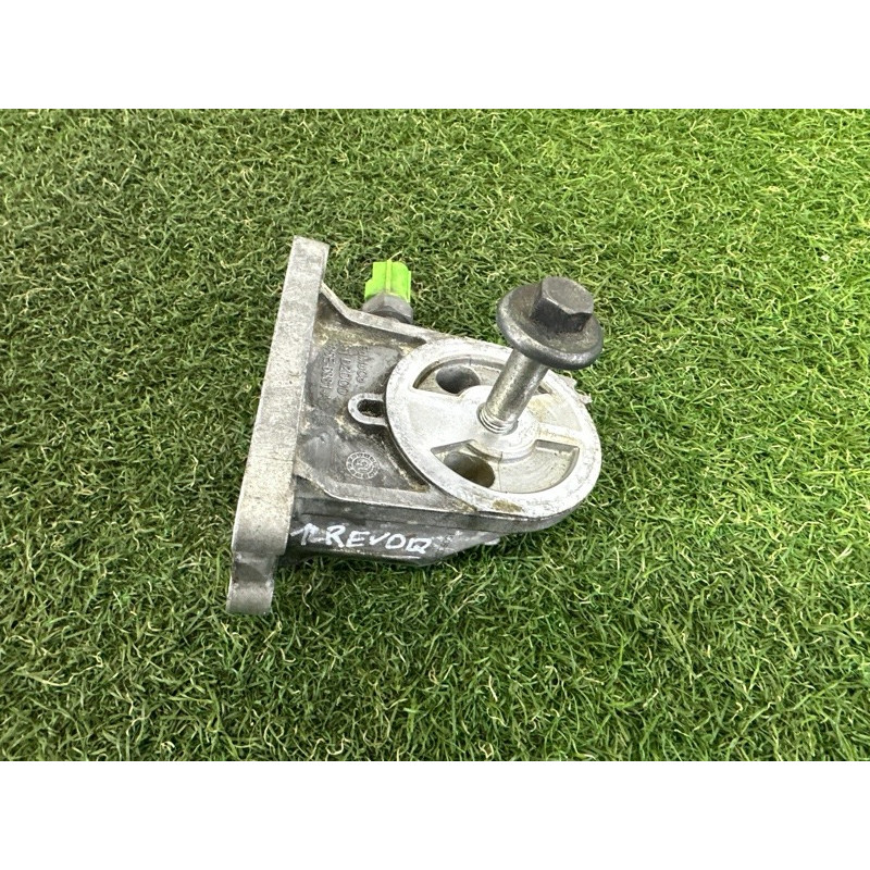 Кронштейн масляного фильтра (кронштейны двигателя) LAND ROVER Range Rover Evoque L538 2016 2.0 LR030369