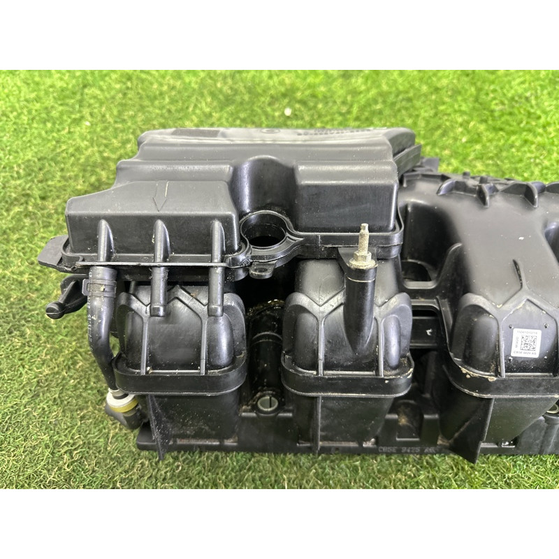 Впускний колектор (впускная система) LAND ROVER Range Rover Evoque L538 2016 2.0 LR083482