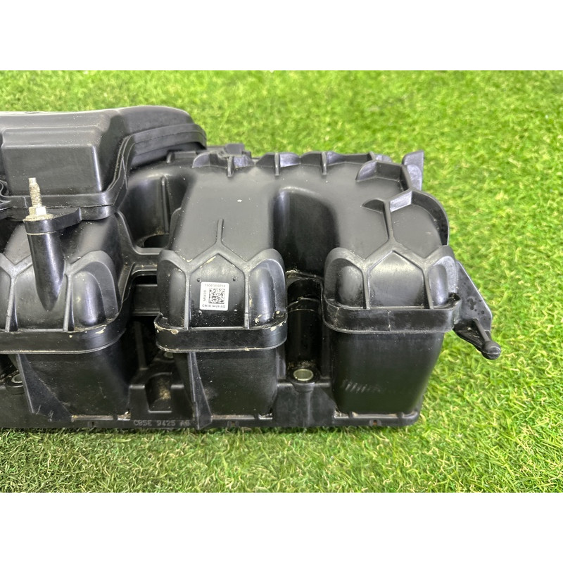 Впускний колектор (впускная система) LAND ROVER Range Rover Evoque L538 2016 2.0 LR083482