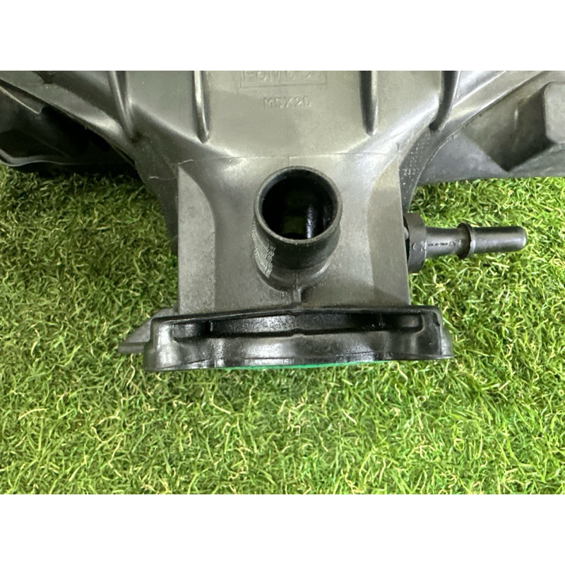 Впускний колектор (впускная система) LAND ROVER Range Rover Evoque L538 2016 2.0 LR083482