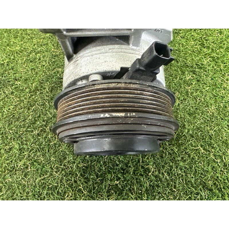 Компрессор кондиционера (отопление и кондиционирование) Jeep Grand Cherokee WK2 2018 3.6 68251534AE