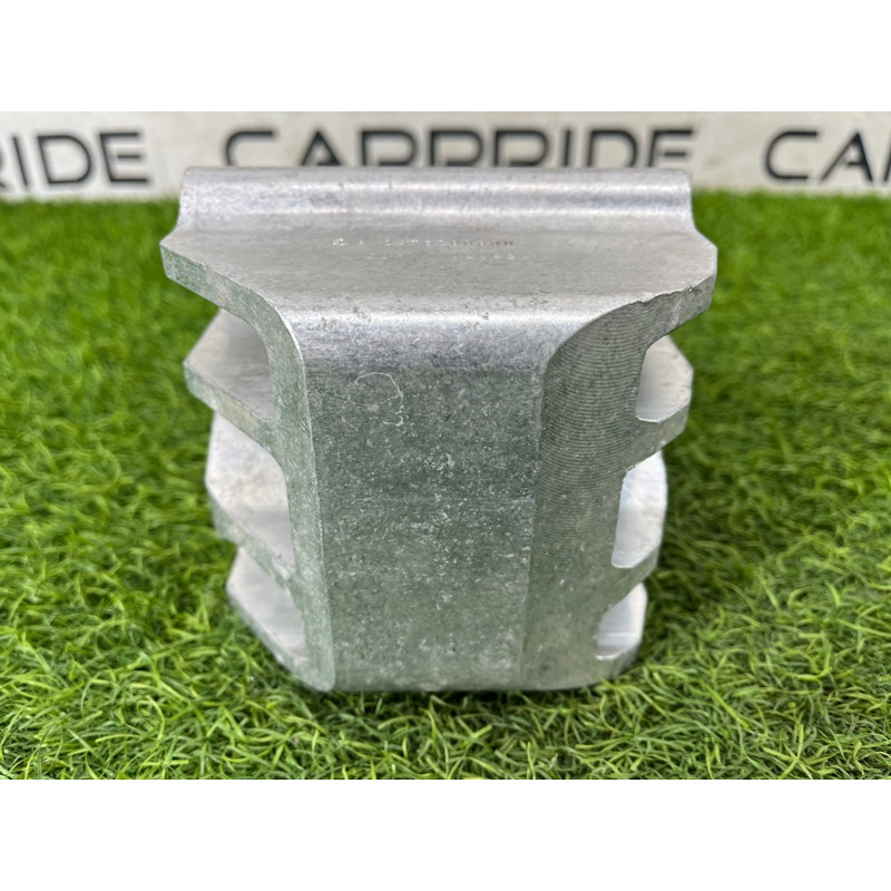 Кронштейн радиатора (кузов и элементы) Mercedes-Benz EQB 350 X243 2022 A2476280800