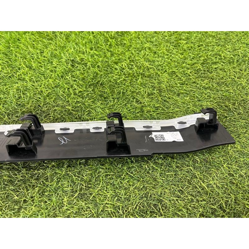 Декоративная накладка торпедо (салон) Mercedes-Benz EQB 350 X243 2022 A2476802102