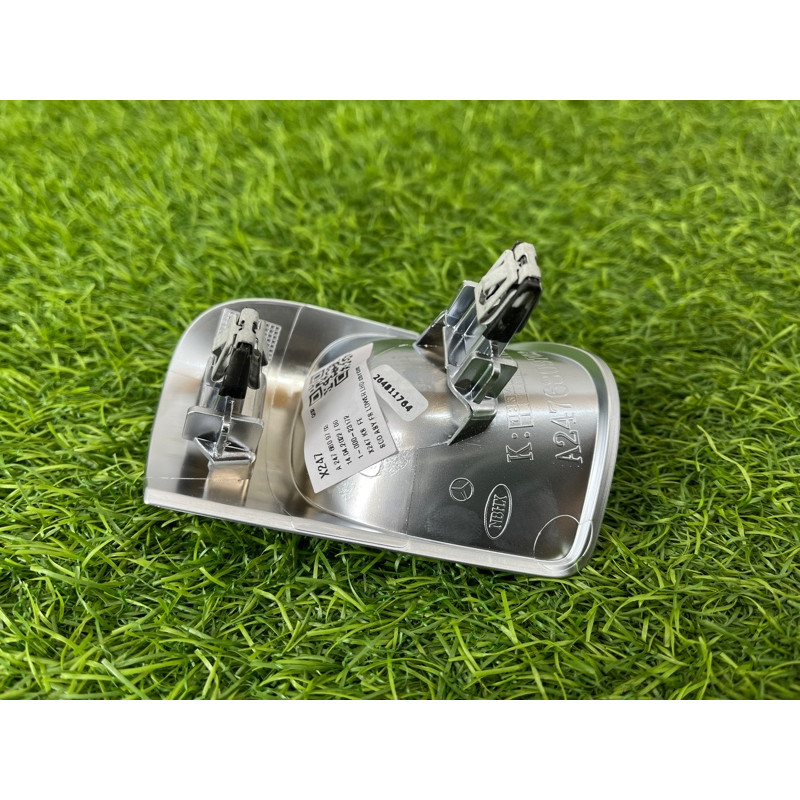 Декоративная накладка торпедо (салон) Mercedes-Benz EQB 350 X243 2022 A2476809703