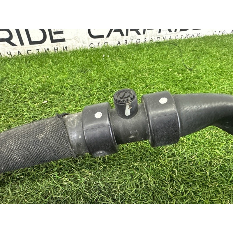 Патрубок (система охлаждения) LAND ROVER Range Rover Evoque L538 2016 2.0 LR032347