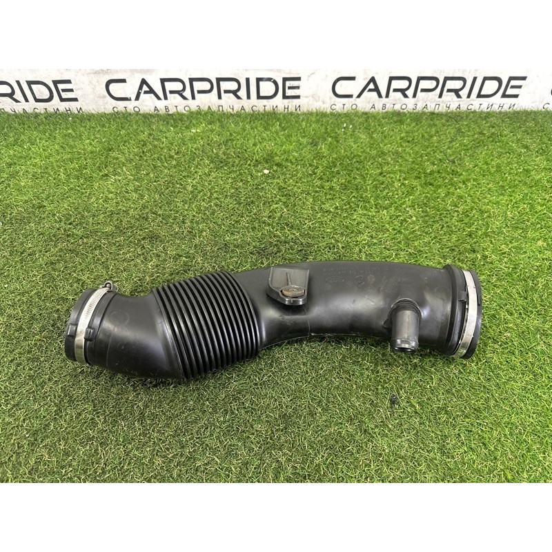 Патрубок воздушного фильтра (впускная система) LAND ROVER Range Rover Evoque L538 2016 2.0 LR024307