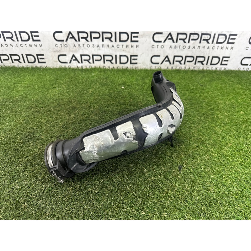 Патрубок воздушного фильтра (впускная система) LAND ROVER Range Rover Evoque L538 2016 2.0 LR056238