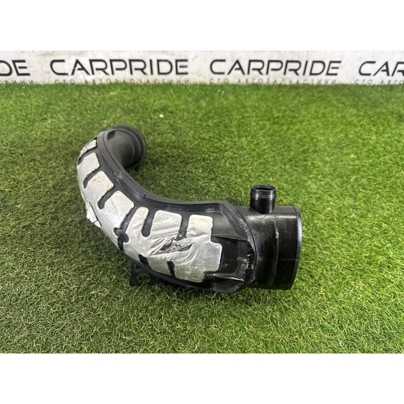 Патрубок воздушного фильтра (впускная система) LAND ROVER Range Rover Evoque L538 2016 2.0 LR056238