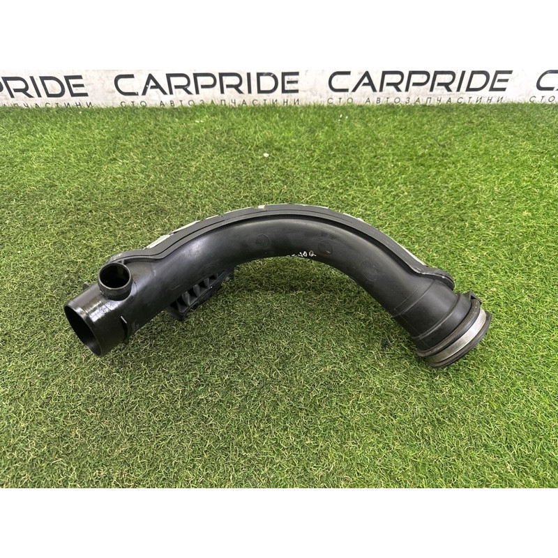 Патрубок воздушного фильтра (впускная система) LAND ROVER Range Rover Evoque L538 2016 2.0 LR056238