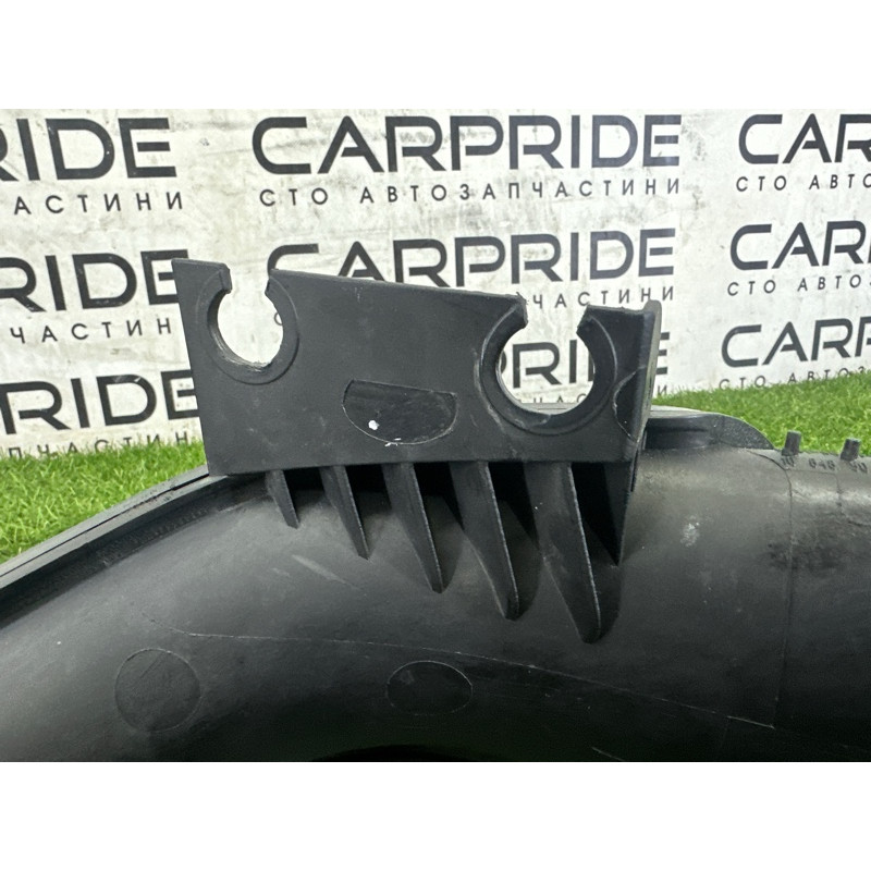 Патрубок воздушного фильтра (впускная система) LAND ROVER Range Rover Evoque L538 2016 2.0 LR056238